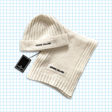 Load image into Gallery viewer, Vintage Stone Island Knitted Hat / Scarf