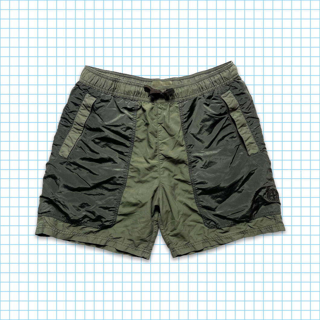 Short de bain en métal et nylon vert kaki Stone Island - Petit / Moyen