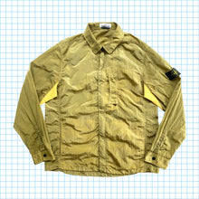 Charger l&#39;image dans la galerie, Surchemise Stone Island en nylon métal jaune - Extra Large