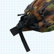Load image into Gallery viewer, Vintage Stüssy Outdoor S80 Camo Side Bag