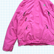 Charger l&#39;image dans la galerie, vintage Nike ACG Shocking Pink Gore-Tex Multi Pocket Veste rembourrée - Moyenne