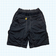 Load image into Gallery viewer, Oakley Multi Pocket Technical Cargo Shorts - Small