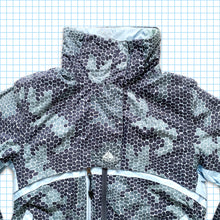 Load image into Gallery viewer, Vintage Nike ACG Reptile Hex Camo All Over Print Padded Jacket - Small / Medium