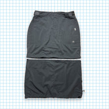 Carica l&#39;immagine nel visualizzatore di Gallery, Nike ACG 2in1 Zip Off Skirt SS02&#39; - Multiple Sizes