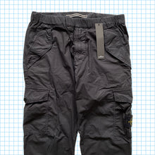 Load image into Gallery viewer, Stone Island Stealth Black Combat Trousers