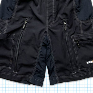 Oakley Multi Pocket Technical Cargo Shorts - Small
