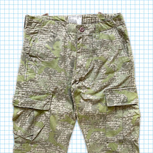 Load image into Gallery viewer, Stüssy x Futura Heavy Tactical Print Camo Cargos - 28&quot; / 29&quot; Waist